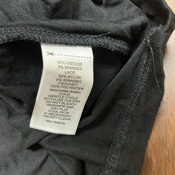 Cable & Gauge lace shoulder shirt, size small‎ - Picture 11 of 12